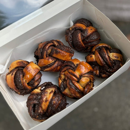 Chocolate Babka Buns